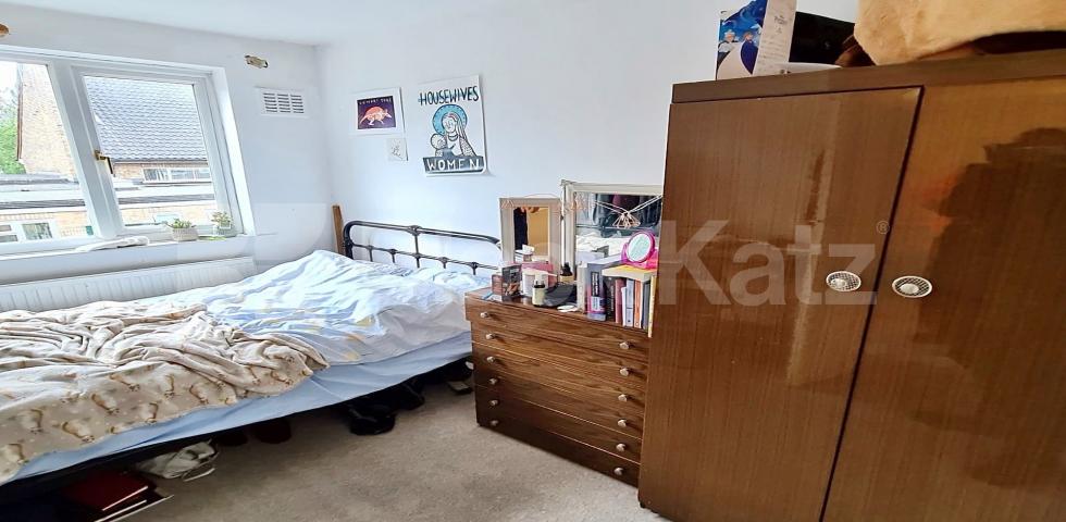 			VIRTUAL TOUR AVAILABLE!, 3 Bedroom, 1 bath, 1 reception House			 Mitford Road N19, HOLLOWAY / FINSBURY PARK